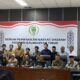 Komisi IV DPRD Kalimantan Timur (Kaltim) saat menggelar Rapat Dengar Pendapat (RDP) membahas pelaksanaan putusan Mahkamah Agung dan pengembalian kegiatan belajar mengajar SMA Negeri 10 ke lokasi semula di Jalan H. A. M. Rifaddin, Loa Janan Ilir.